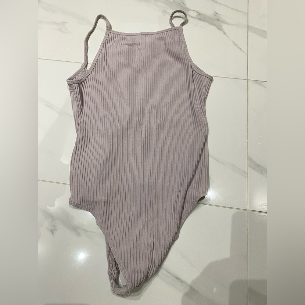 Wilfred Ribbed Lavender Bodysuit